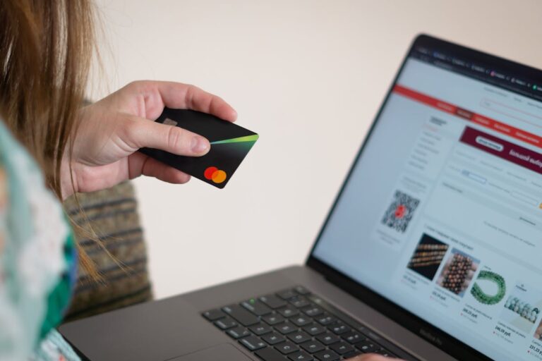 Empréstimo na hora via Pix para negativado encontre soluções seguras para o seu bolso